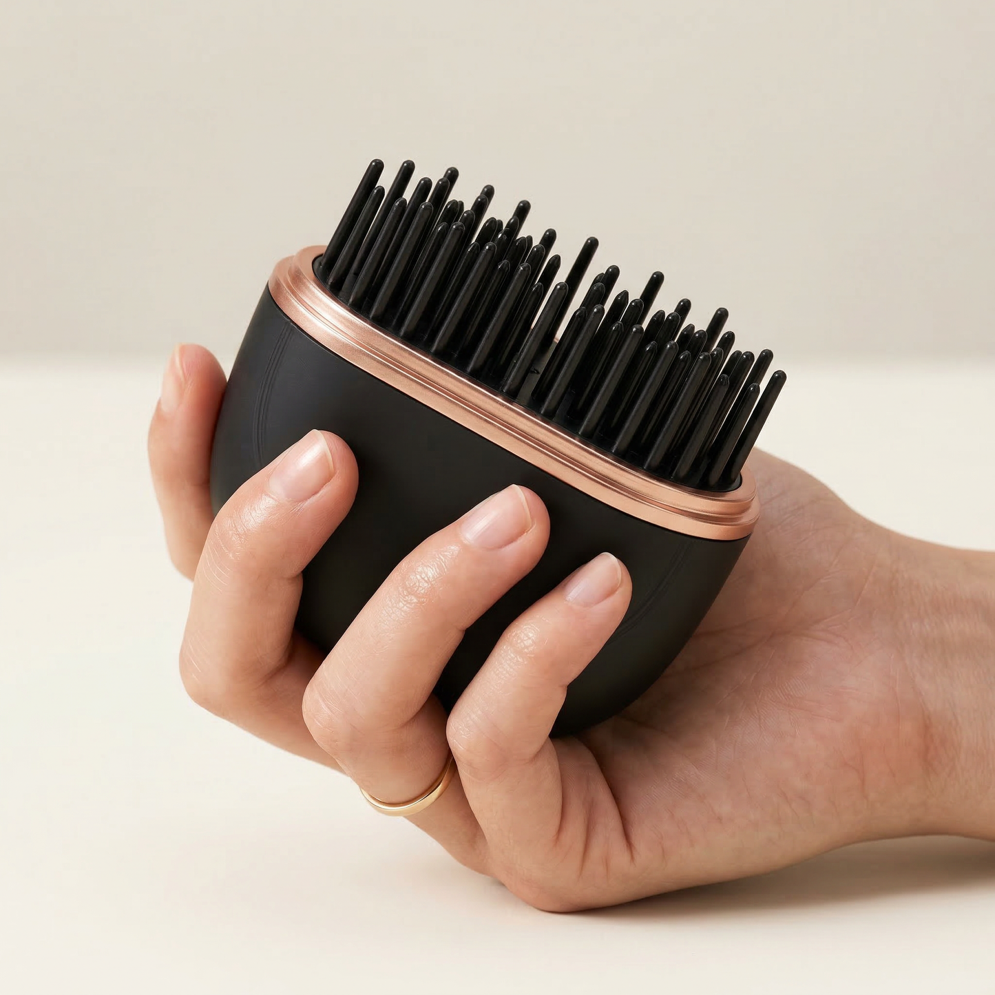 noovu - Mini Glättkamm